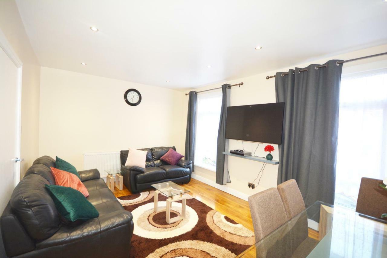 London Modern 4 Bedroom Apartment Dış mekan fotoğraf