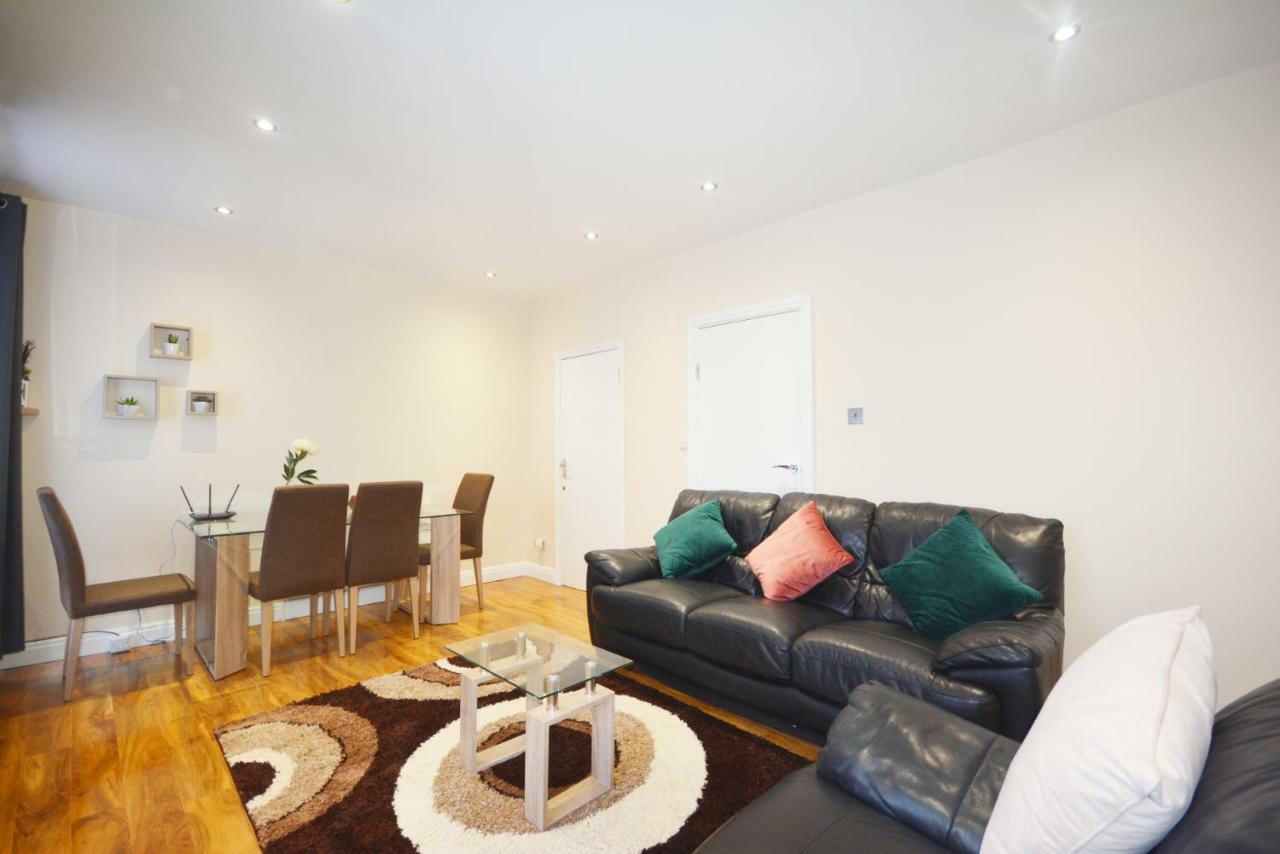 London Modern 4 Bedroom Apartment Dış mekan fotoğraf