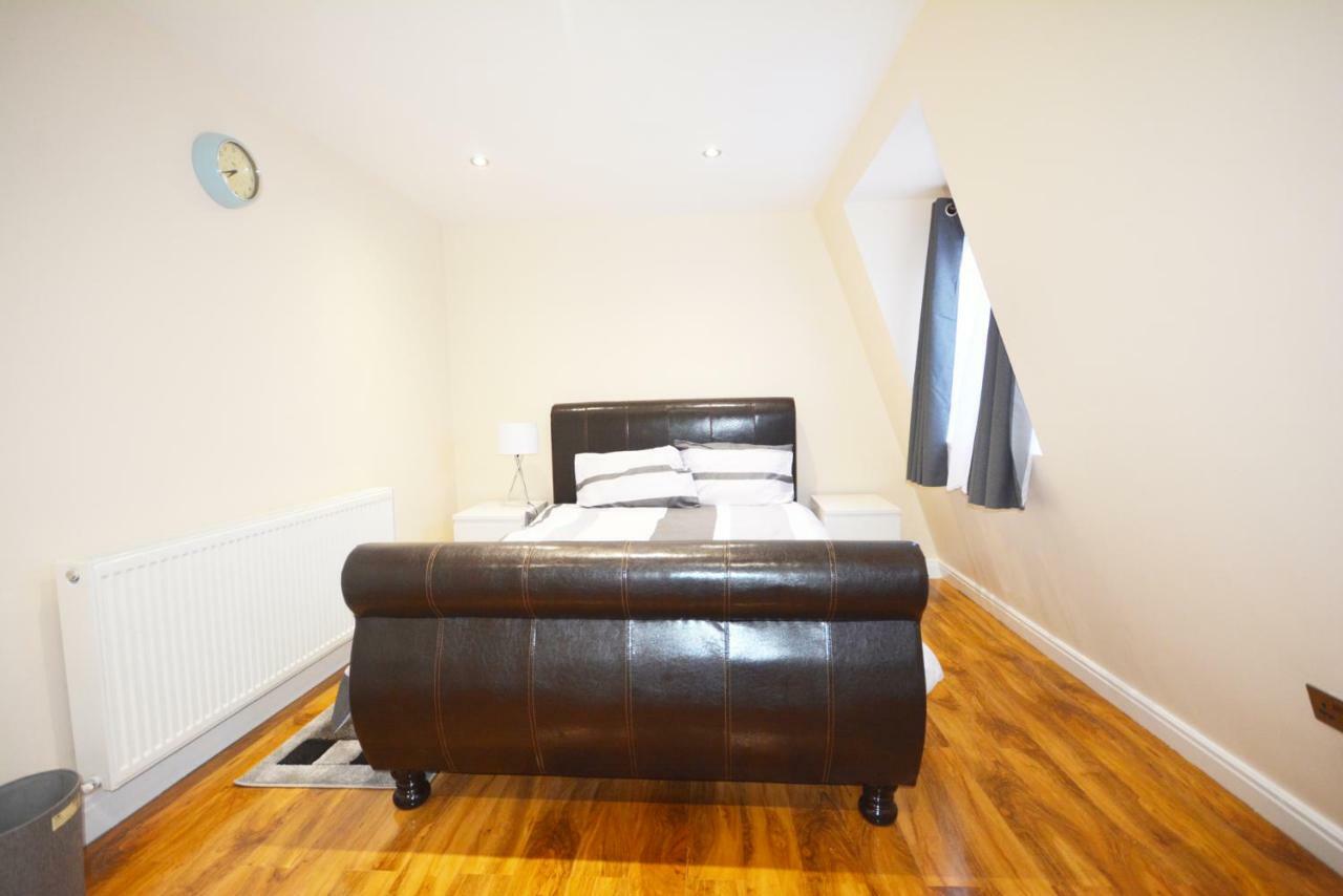 London Modern 4 Bedroom Apartment Dış mekan fotoğraf