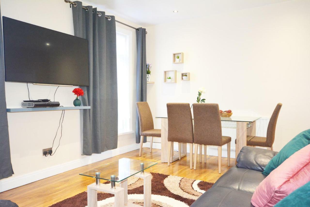 London Modern 4 Bedroom Apartment Dış mekan fotoğraf