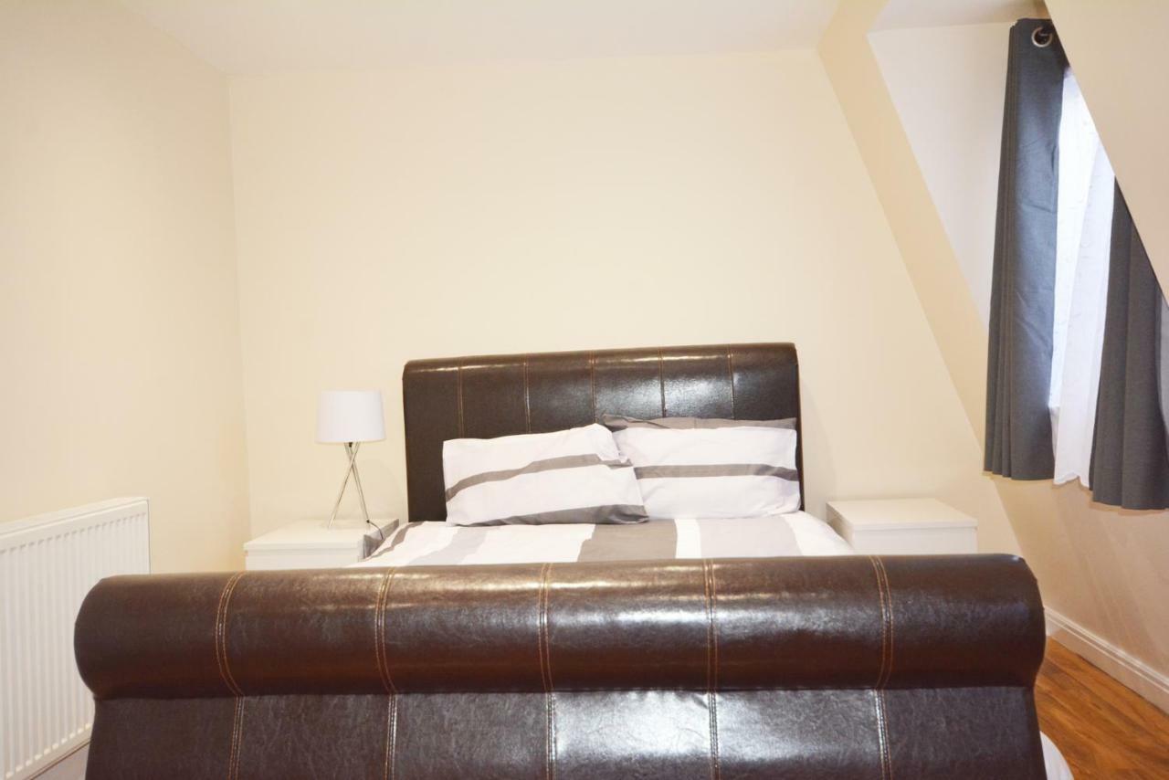 London Modern 4 Bedroom Apartment Dış mekan fotoğraf